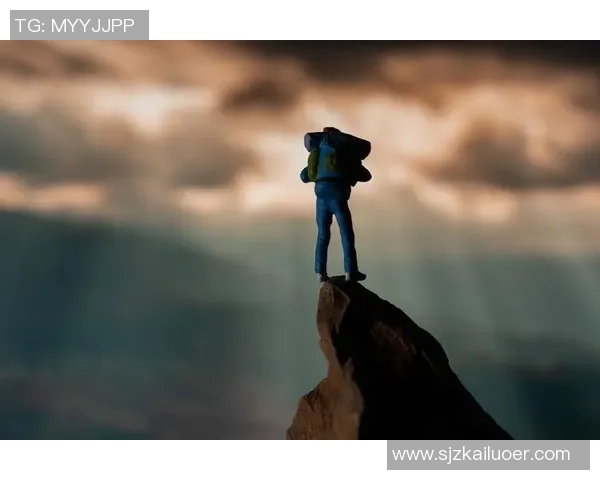 于德豪的传奇人生与事业成就探秘，如何在竞争激烈的时代中脱颖而出