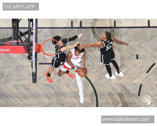 夏季联赛精彩对决篮网与火箭争锋相对展现年轻球员潜力与团队默契