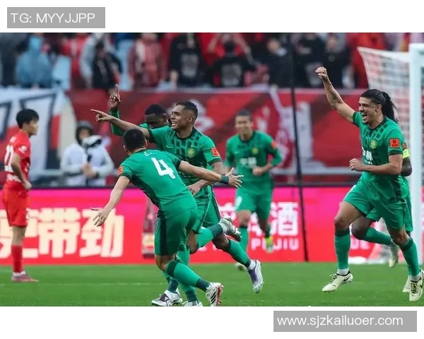 在线直播国安对阵天津全力争胜精彩赛事不容错过 在线直播国安对阵天津全力争胜精彩赛事不容错过