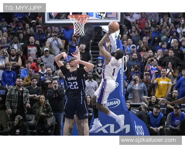 快船与热火激战正酣2021年12月16日NBA精彩对决回顾