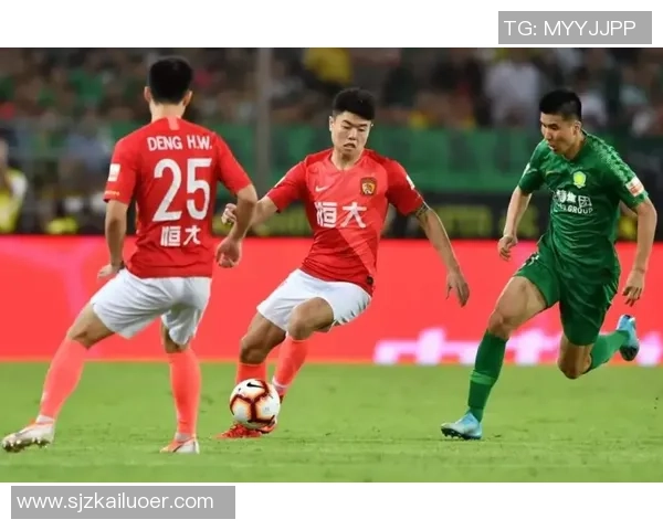 申花与国安2017年对决回顾不还球事件引发的争议与反思